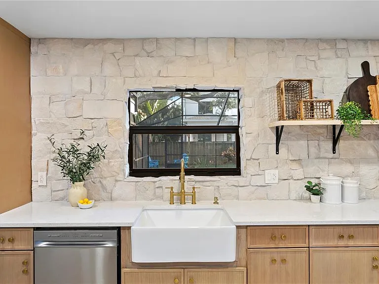 4504 W Lamb Ave — Photo 19