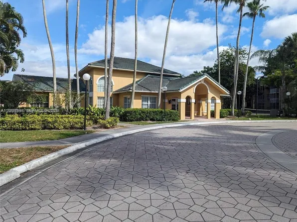 4055 W McNab Rd APT H112, Pompano Beach, FL 33069