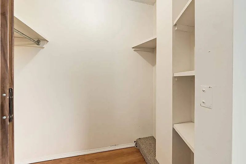 Lethbridge Apartment for rent - 1 Bedroom — photo 7