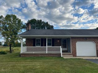 6236 Edison St NE #6236, Hartville, OH 44632