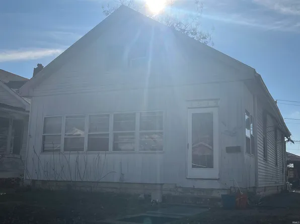 1517 E Indiana St, Evansville, IN 47711