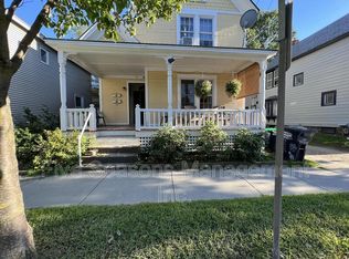 91 Grant St, Burlington, VT 05401