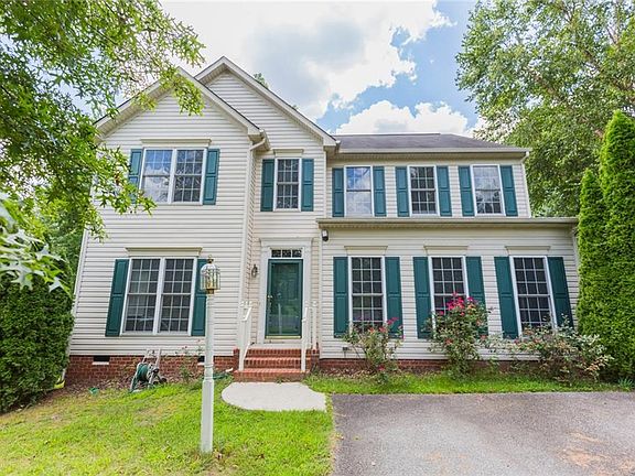 3rd image of 8322 Ryegate Pl