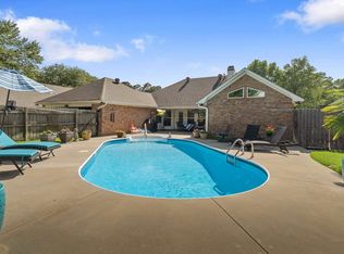 46 Lanshire Dr, Texarkana, TX 75503
