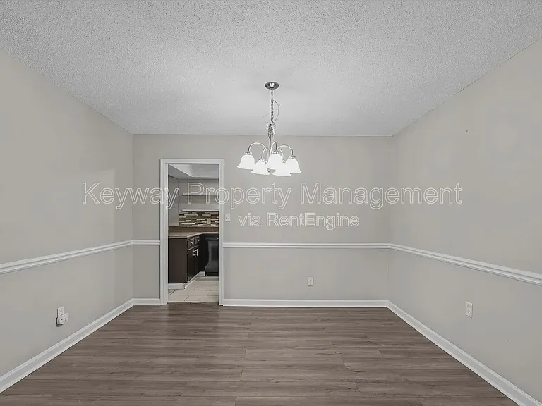 2918 Arrowhead Dr — Photo 7