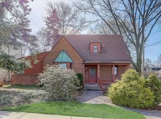 16 Grand Ave, Madison, WI 53705