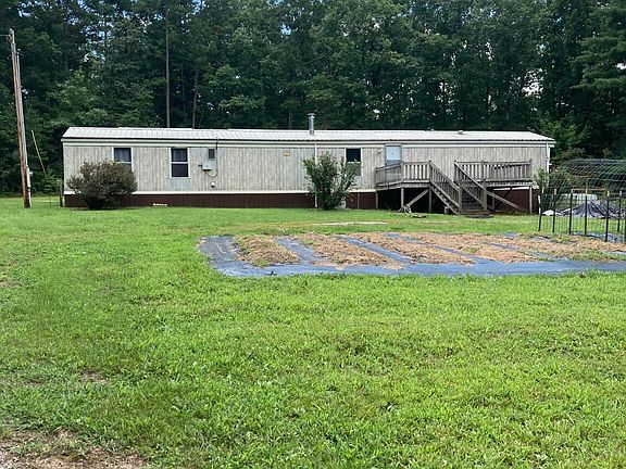 3rd image of 243 Rankin Rd