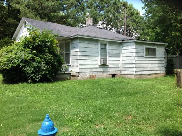 77 Booker St, Mc Kenzie, TN 38201