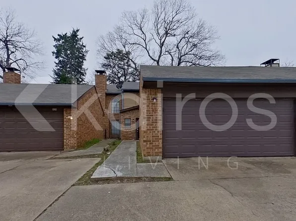 822 Courtenay Pl, Garland, TX 75040