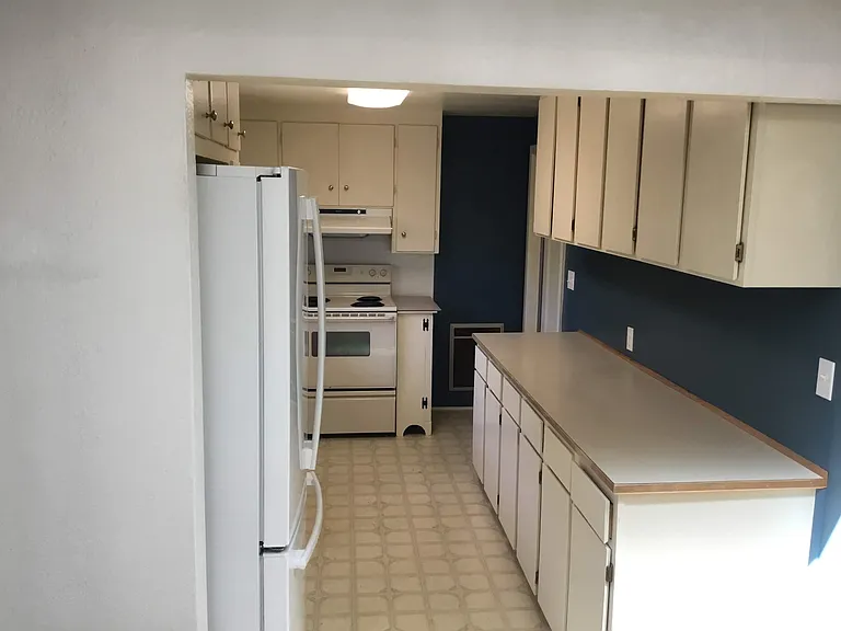 2920 Alder St — Photo 16
