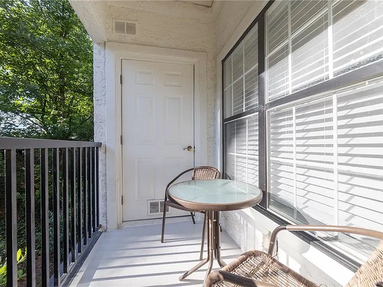 3275 Lenox Rd NE #214 — Photo 44