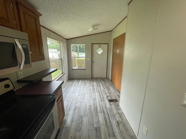 11642 SE 50th Avenue Rd — Photo 7