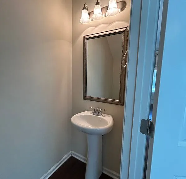 224 Jackstay Ct — Photo 8