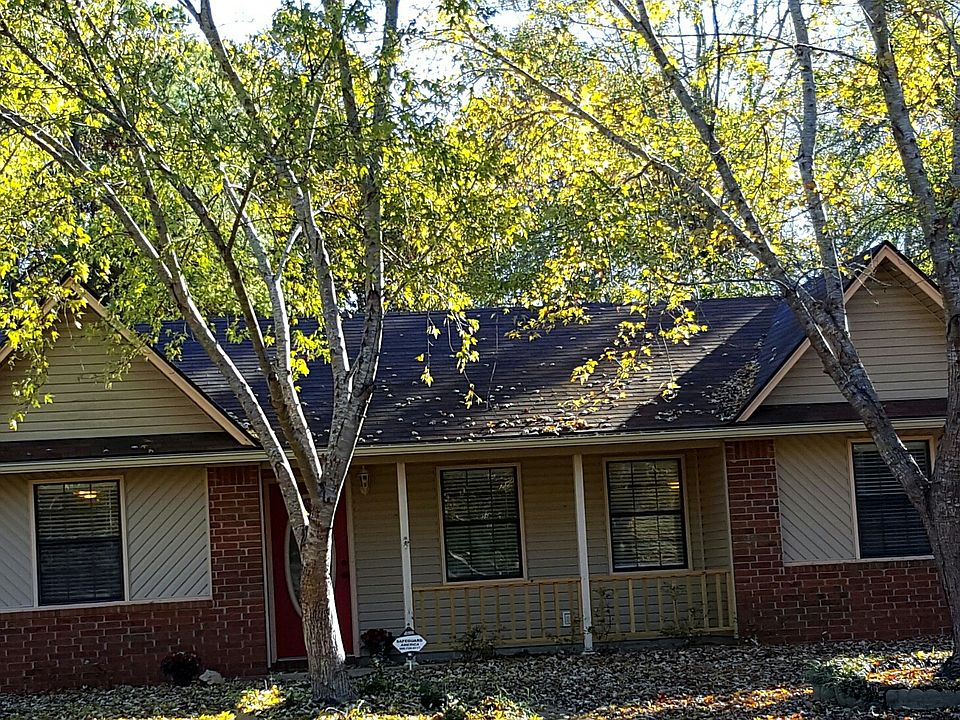 1st image of 11 Holly St