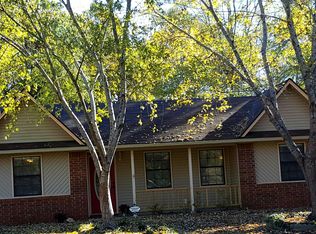 11 Holly St, Fordyce, AR 71742