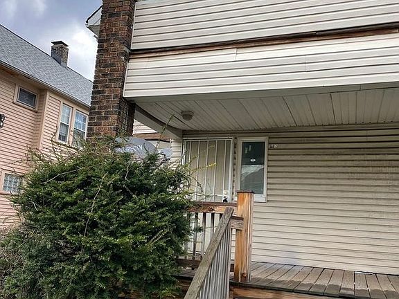 2nd image of 667 E 128th St Unit 1