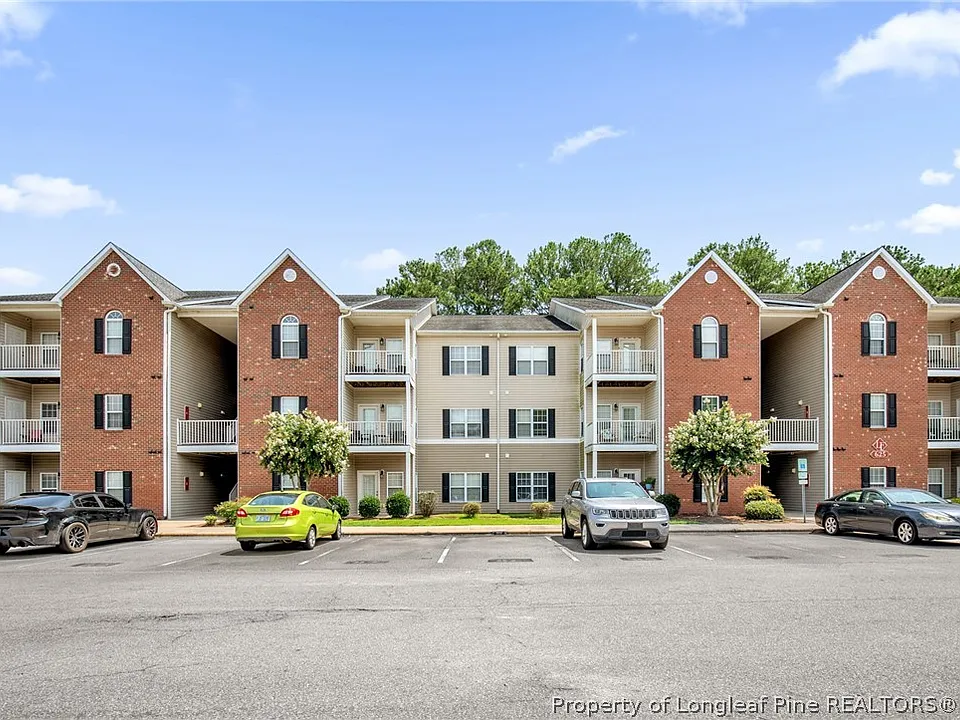 625 Marshtree Ln #104