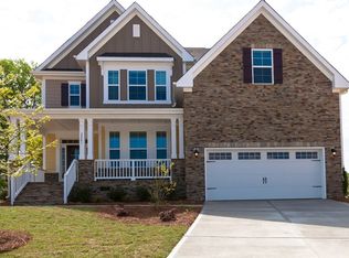 2401 Heathcote Ln, Apex, NC 27502