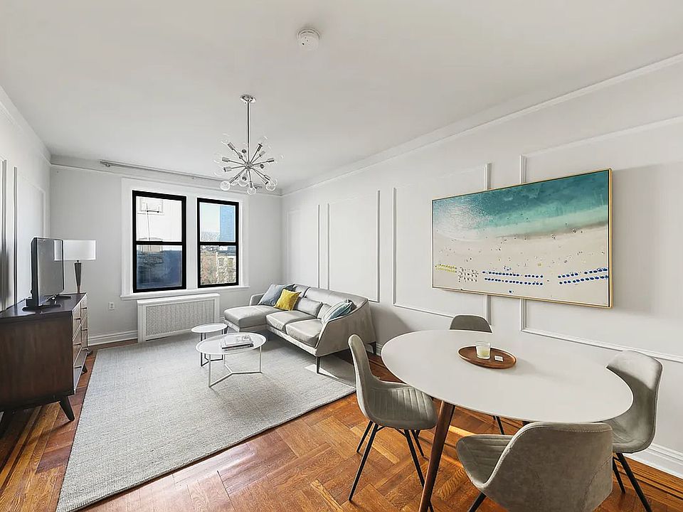 1st image of 99 E 4th St APT 6E