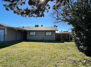 580 E Zeering Rd, Turlock, CA 95382
