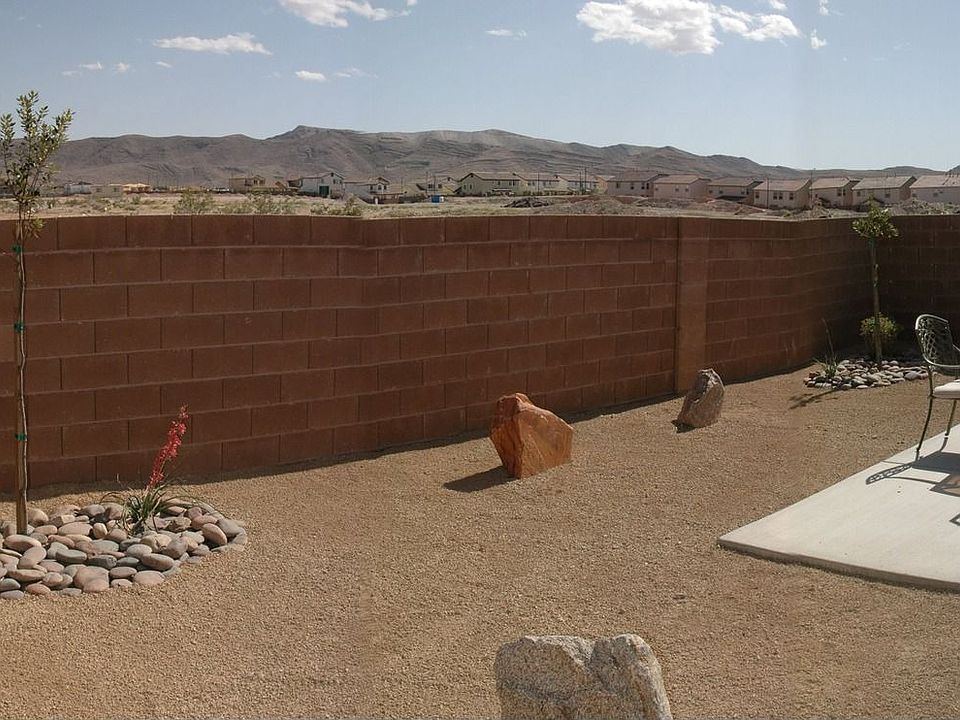 2nd image of 3055 Amari Ave