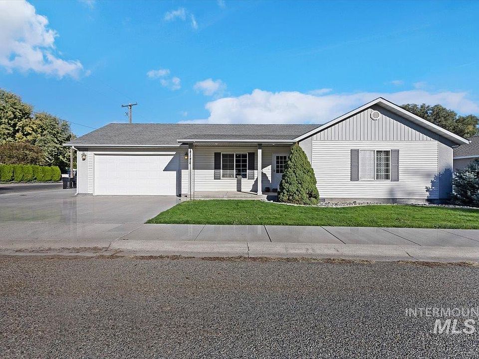 1st image of 2122 Bitterbrush Ct