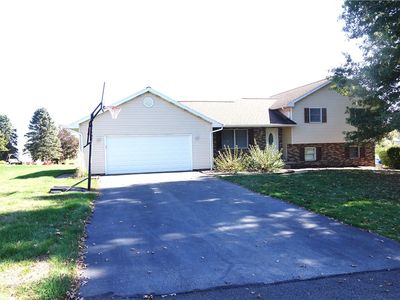 108 Jenny Dr, Butler, PA, 16001