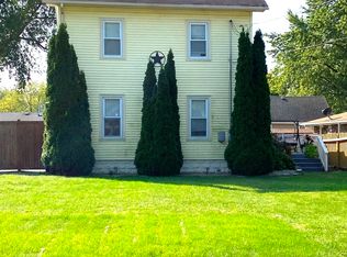 521 South St, Lockport, IL 60441