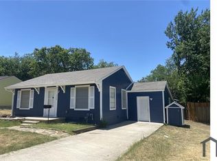 3724 Marks Pl, Fort Worth, TX 76116