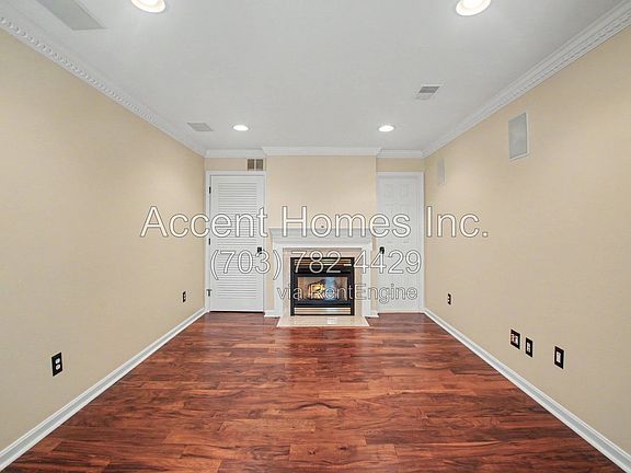 4th image of 20864 Pitt Ter