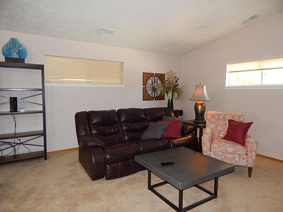 5th image of 610 1/2 Merino Kraal St