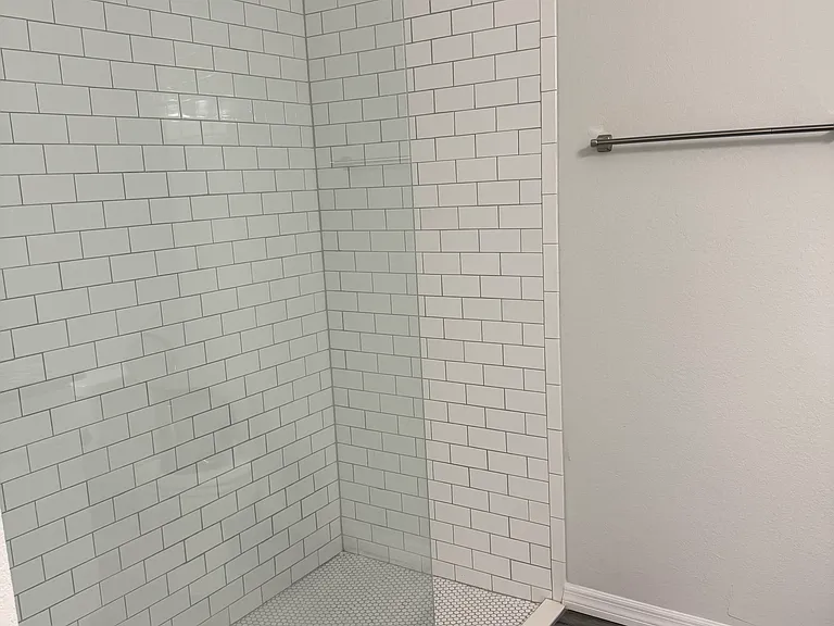 3121 Shimmer Way — Photo 9