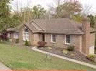 10531 Black Iron Rd, Louisville, KY 40291