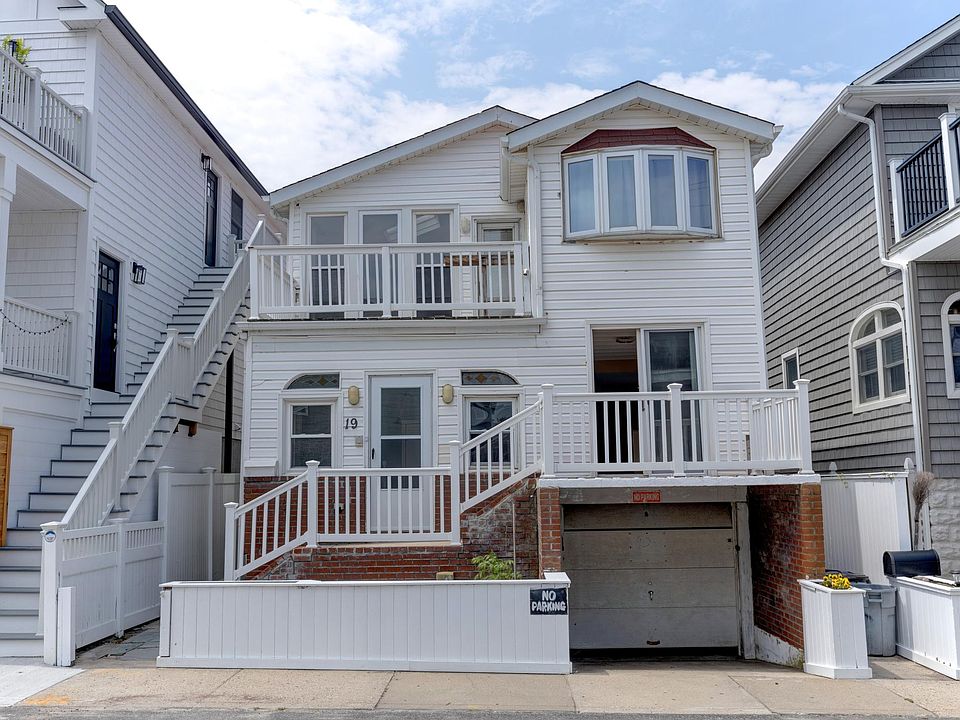 1st image of 19 Virginia Ave