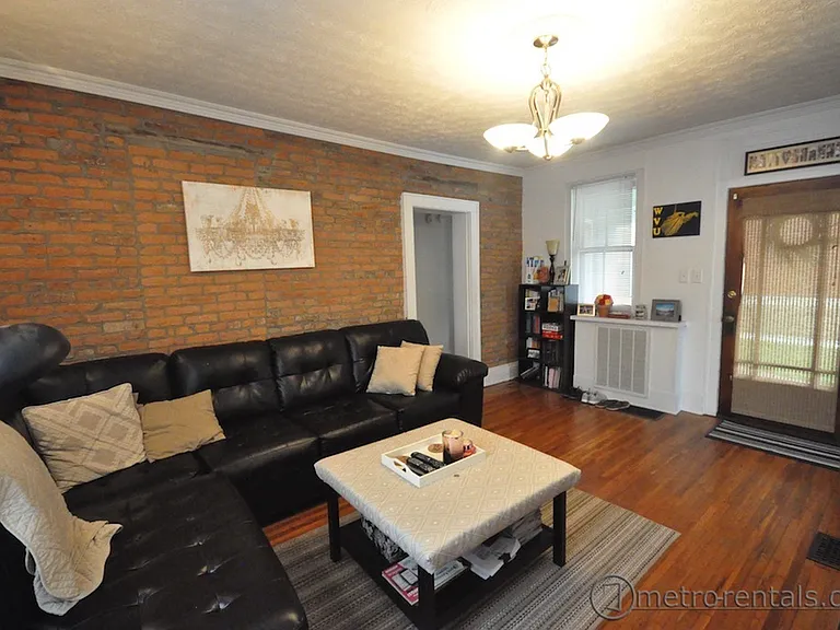 514 S 3rd Ave — Photo 5