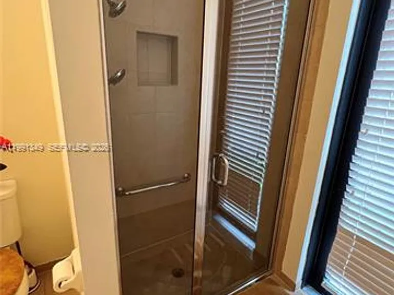 422 SE 34th Ter #0 — Photo 27