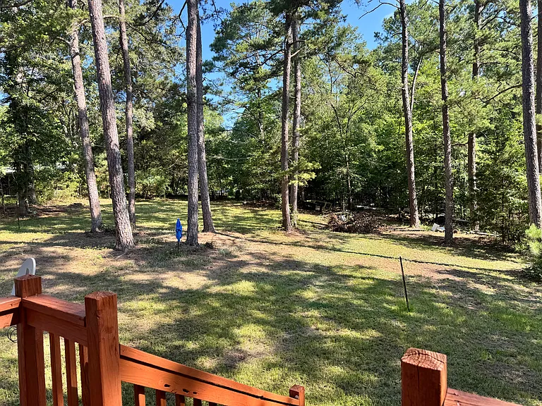 196 Griffin Rd — Photo 10