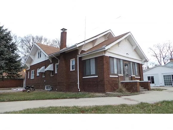 1203 Madison Ave photo 1
