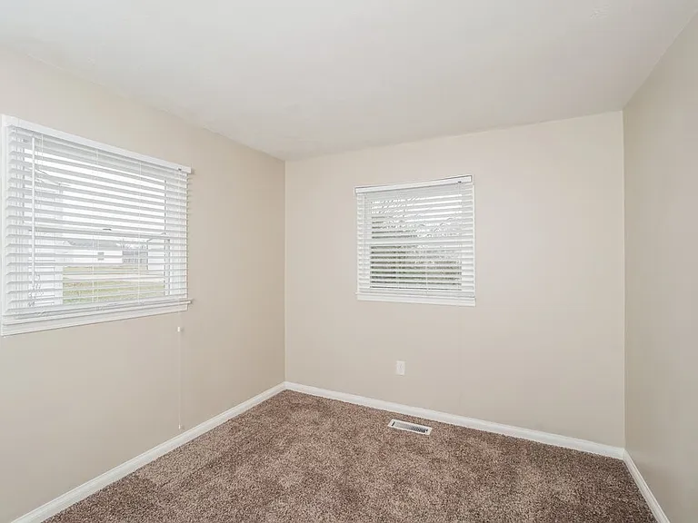 2389 Mount Eden Rd — Photo 11