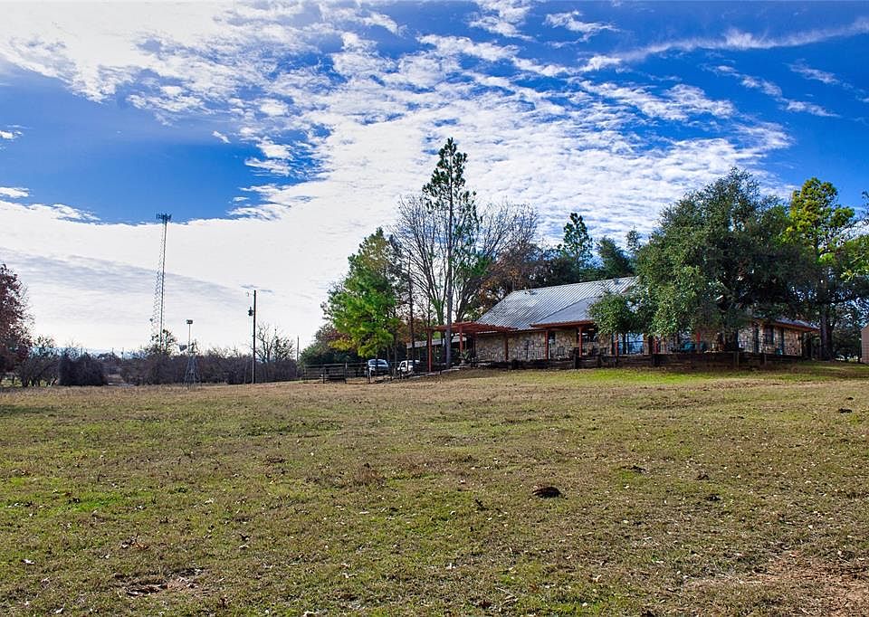 1st image of 501 McFarland Ln #A