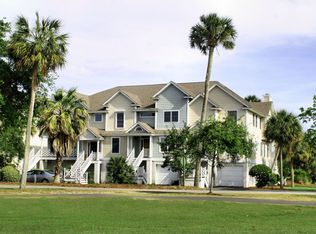 2 Commons Ct, Isle Of Palms, SC 29451