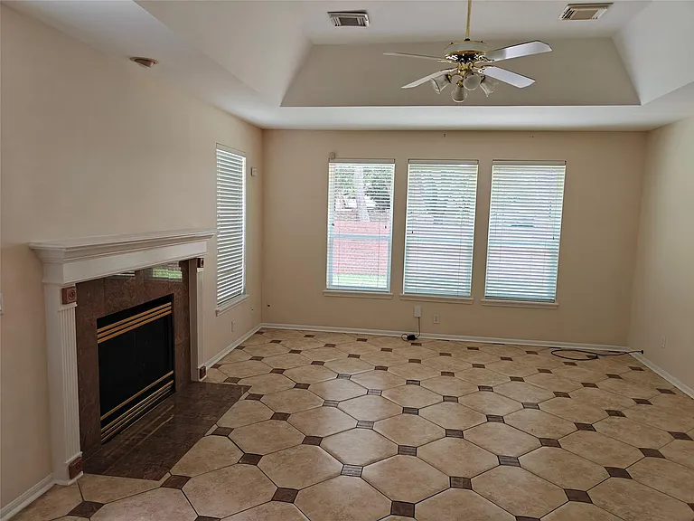 15319 Truslow Point Ln — Photo 18