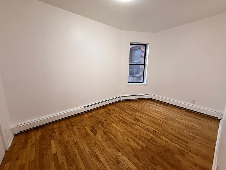 200 Clinton Ave #24E — Photo 2