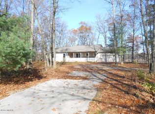 7338 Oak Meadow Dr, Twin Lake, MI 49457