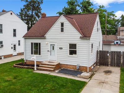 5000 Kenmore Ave, Parma, OH, 44134