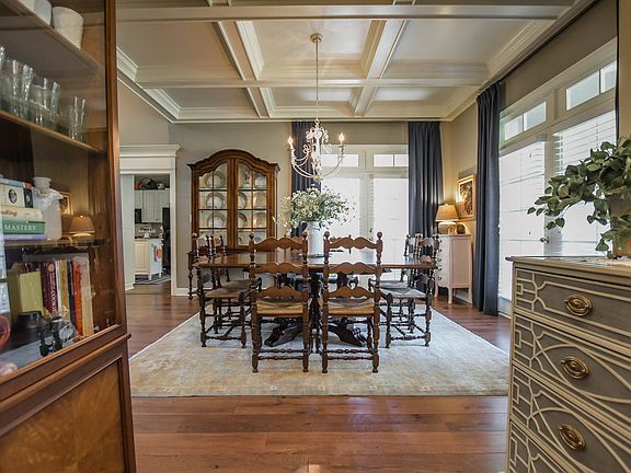 2nd image of 4258 Oak Forest Dr