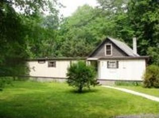 2017 N Rockhill Rd, Sellersville, PA 18960