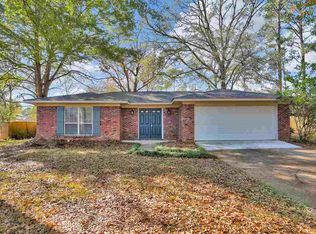 104 Smoke Hill Dr, Clinton, MS 39056