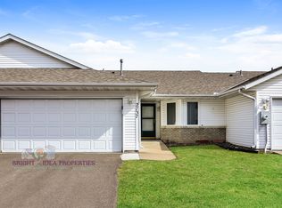 2737 Douglas Dr N #1, Minneapolis, MN 55422