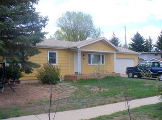 1767 N 9th St, Laramie, WY 82072